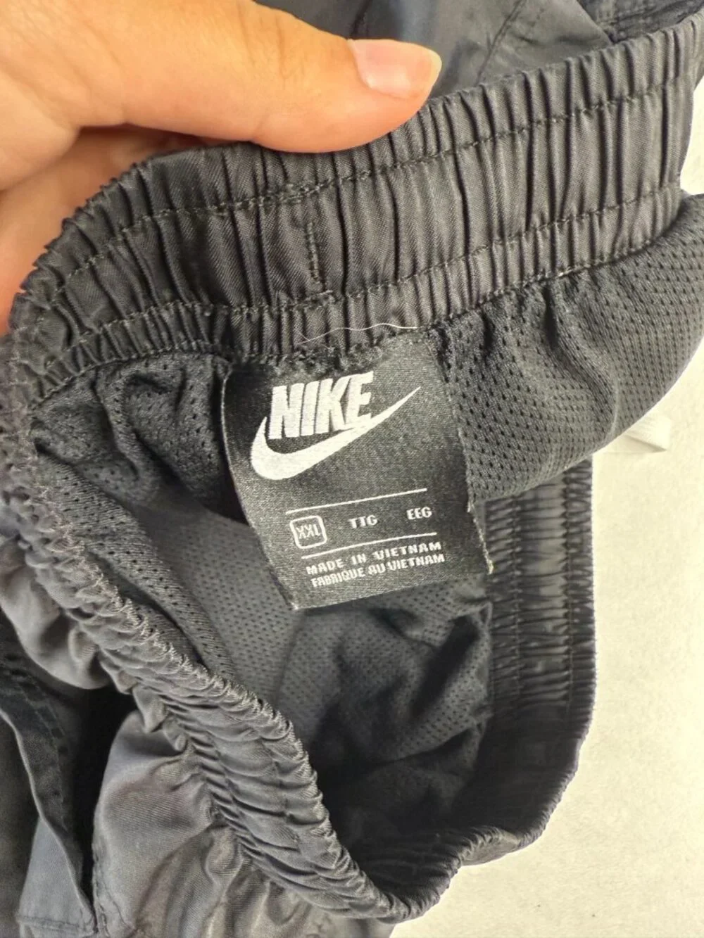 WORN Nike Sportswear Essentials Woven Flow Shorts Drawstring Black Size XXL
